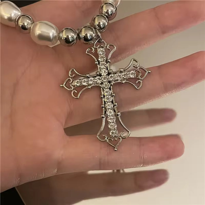 Belladonna Necklace