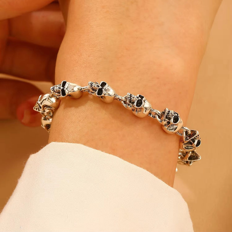 Memento’s Conqueror Bracelet