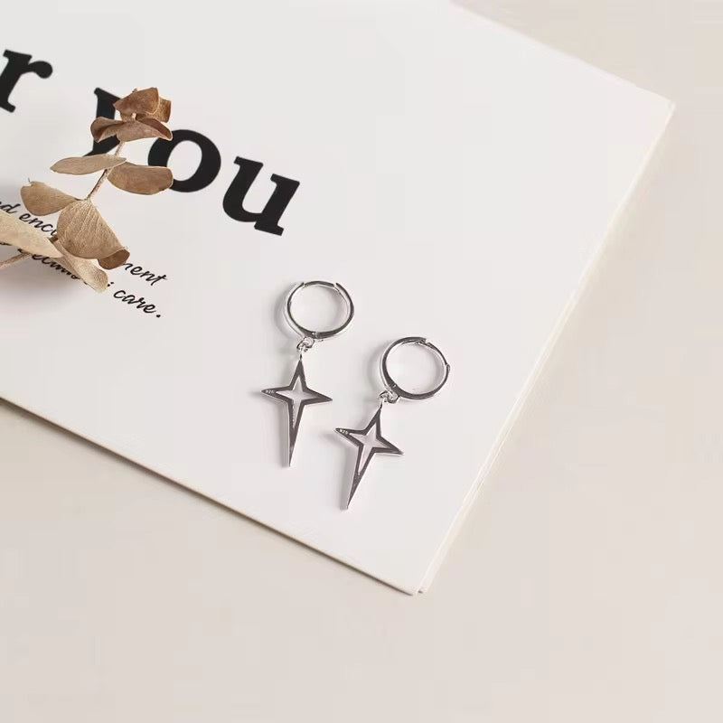 Melting Star Ear Stud (Unisex)