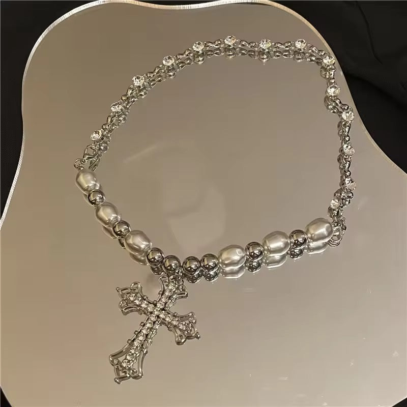 Belladonna Necklace