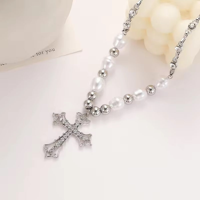 Belladonna Necklace