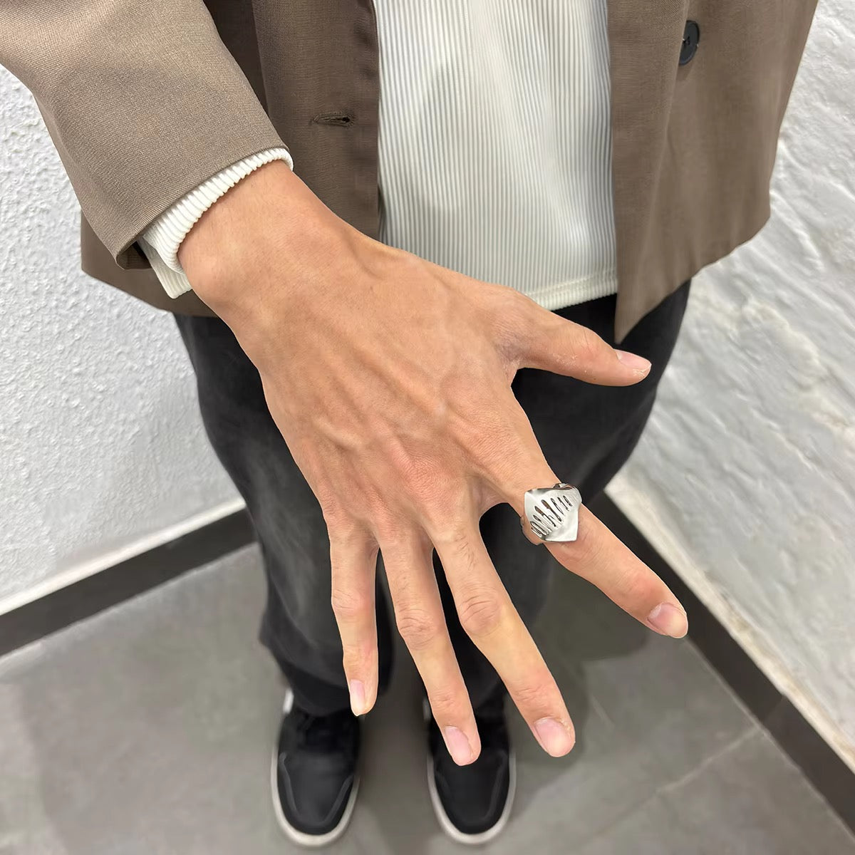 Knight Ring